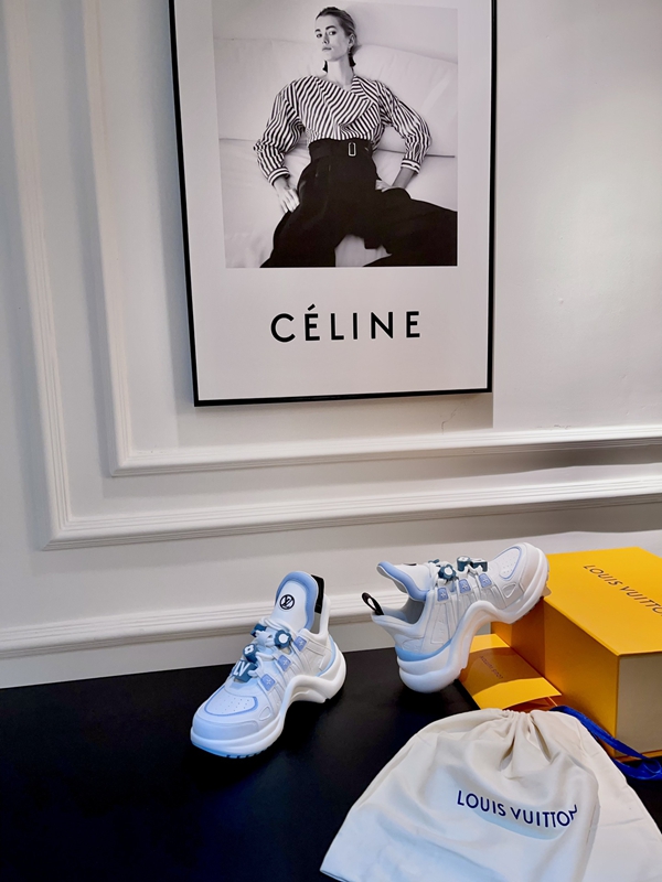 ルイヴィトン靴内部構造